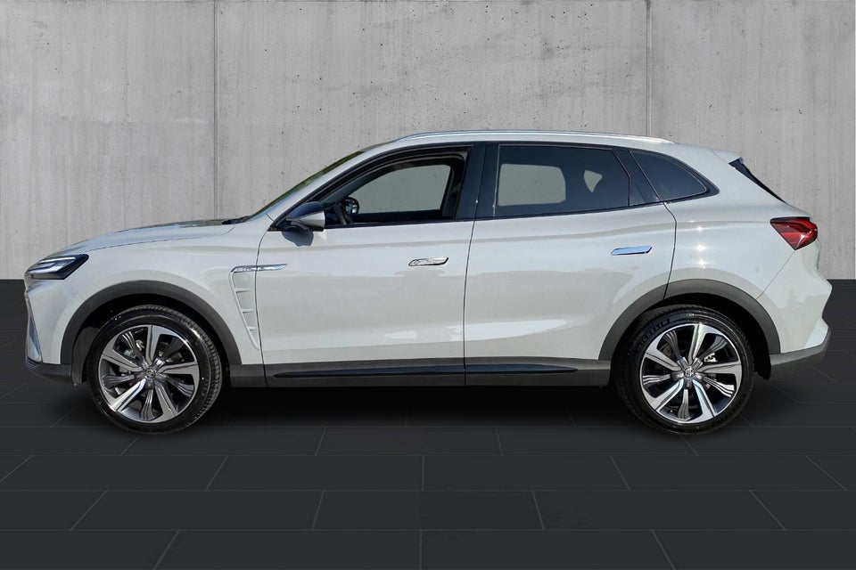 MG Marvel R Performance 5d