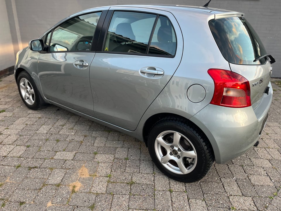 Toyota Yaris 1,3 Sol M/M 5d