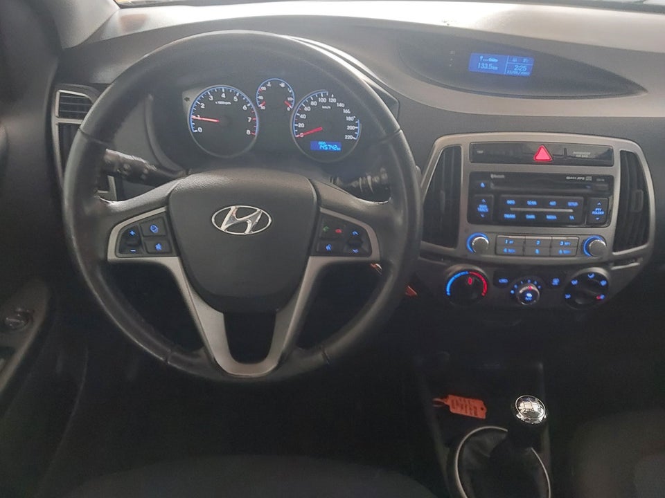 Hyundai i20 1,25 Classic 5d