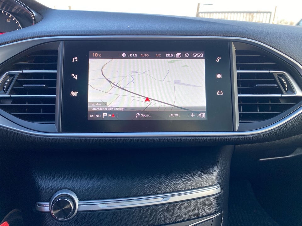 Peugeot 308 1,5 BlueHDi 130 Selection Sky SW 5d