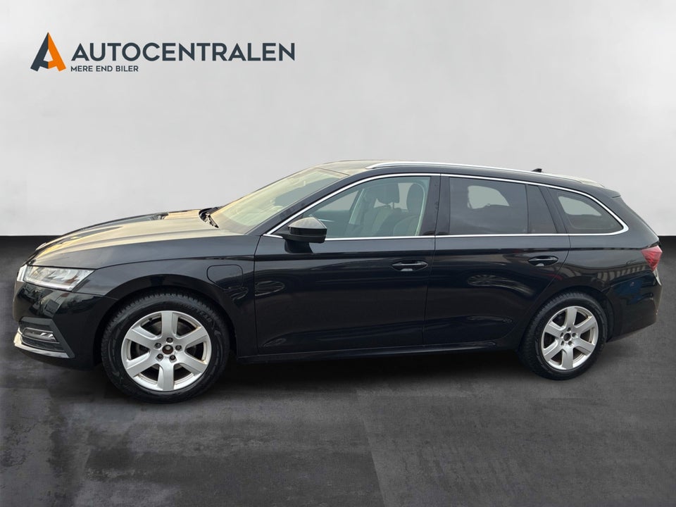 Skoda Octavia 1,4 TSi iV Plus Combi DSG 5d