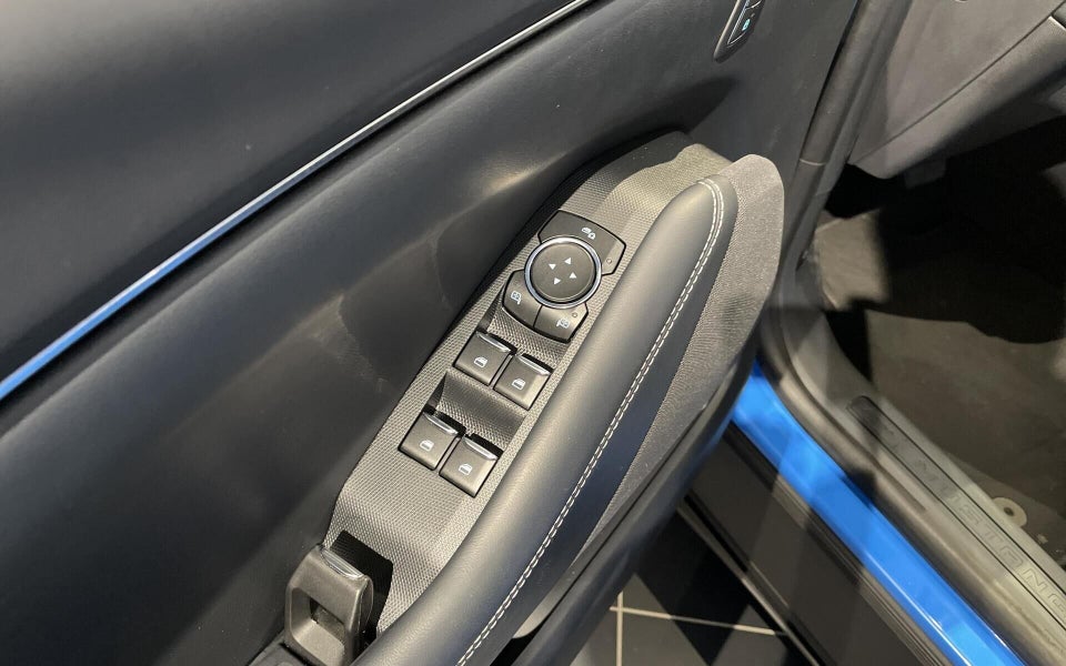 Ford Mustang Mach-E 98 Extended Range 5d