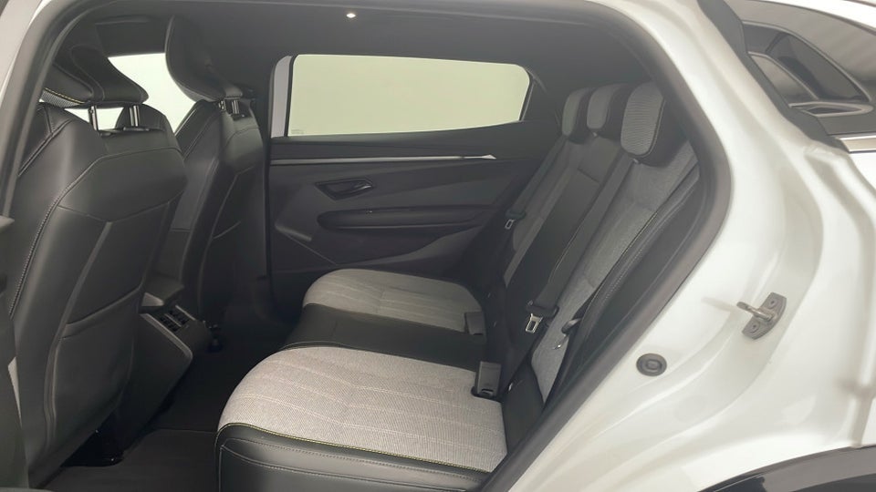 Renault Megane E-Tech 60 Techno 5d