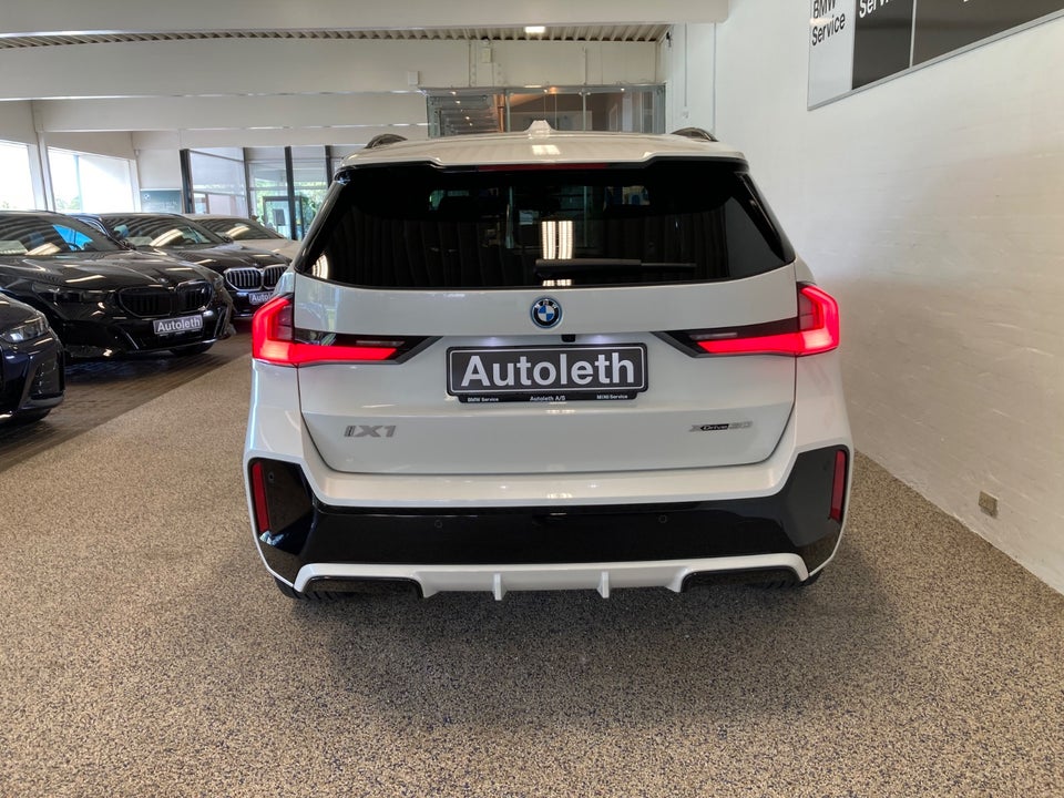 BMW iX1 xDrive30 M-Sport 5d