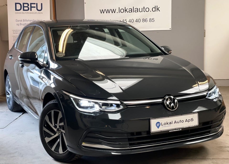 VW Golf VIII 1,4 eHybrid DSG 5d