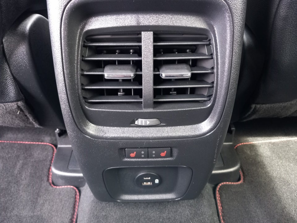 Ford Kuga 2,5 PHEV ST-Line X CVT 5d