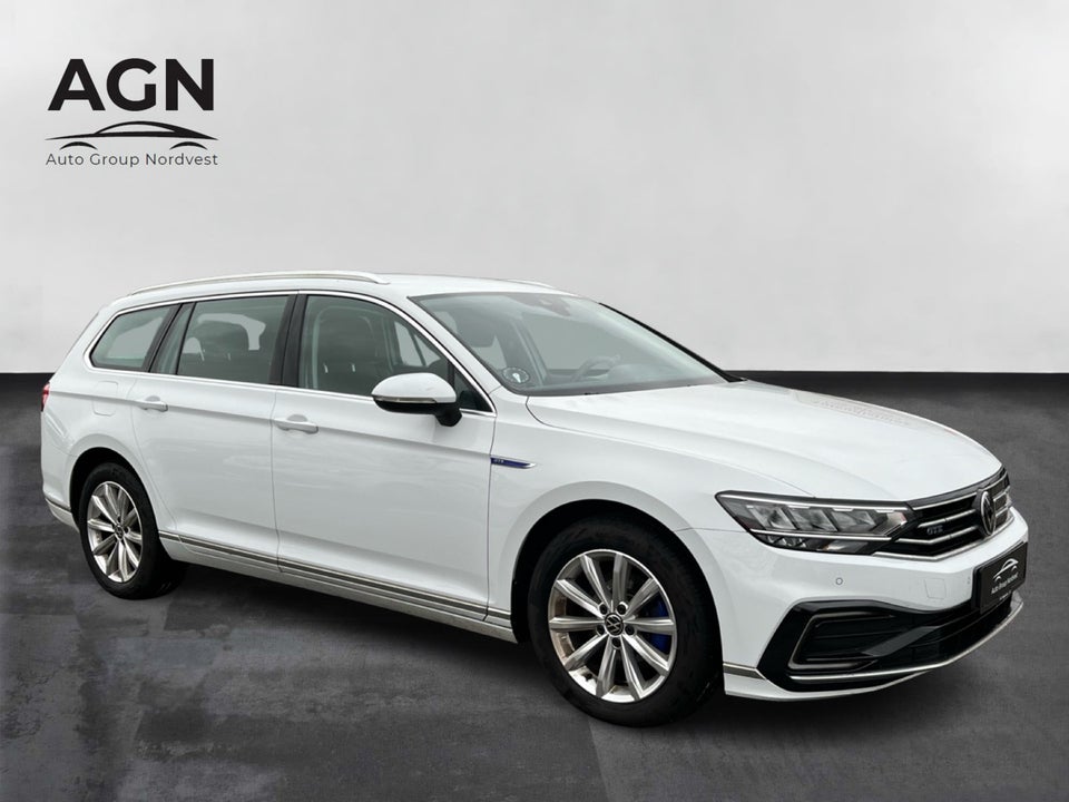 VW Passat 1,4 GTE DSG 4d