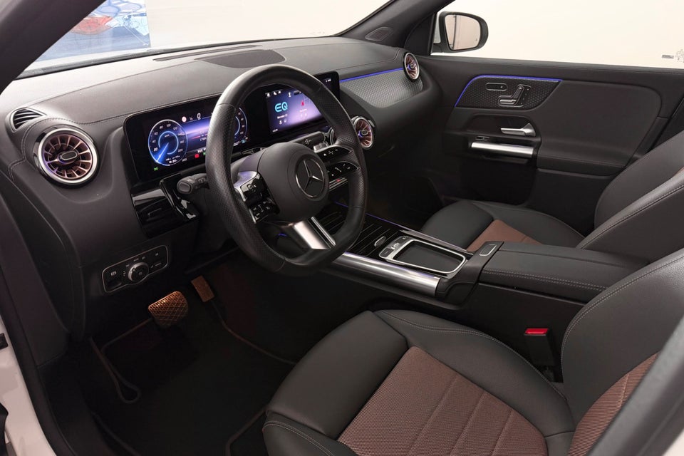 Mercedes EQA300 Electric Art 4Matic 5d