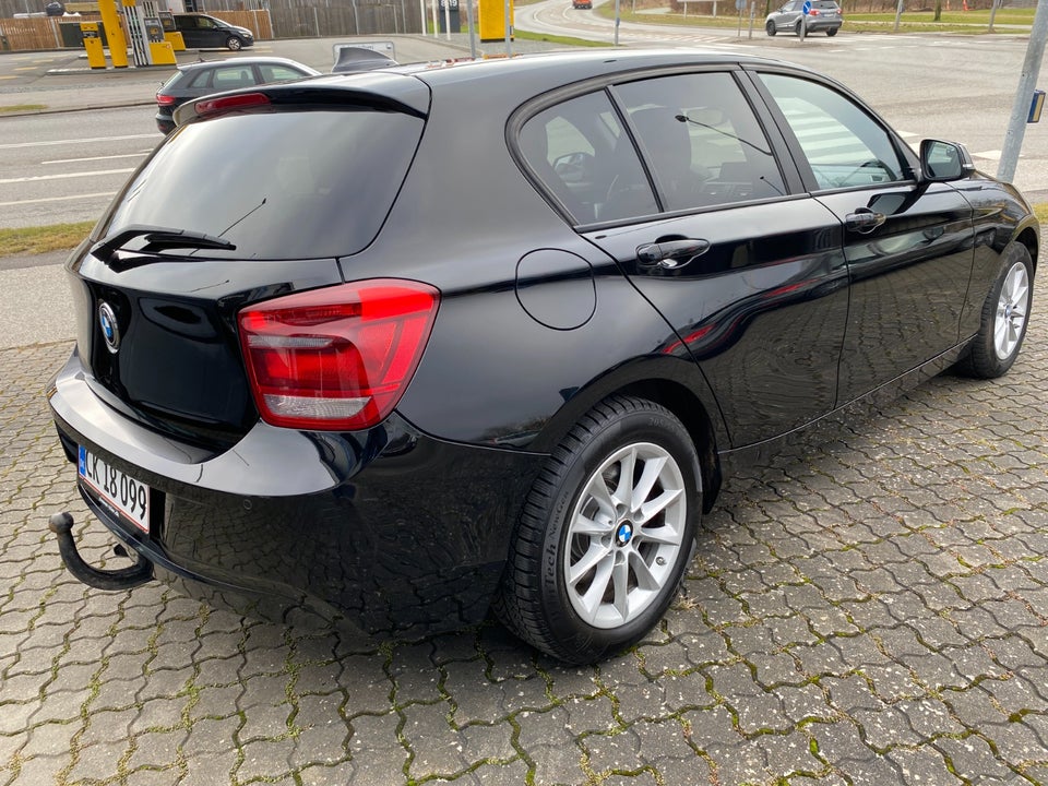 BMW 120d 2,0 Sport Line aut. 5d