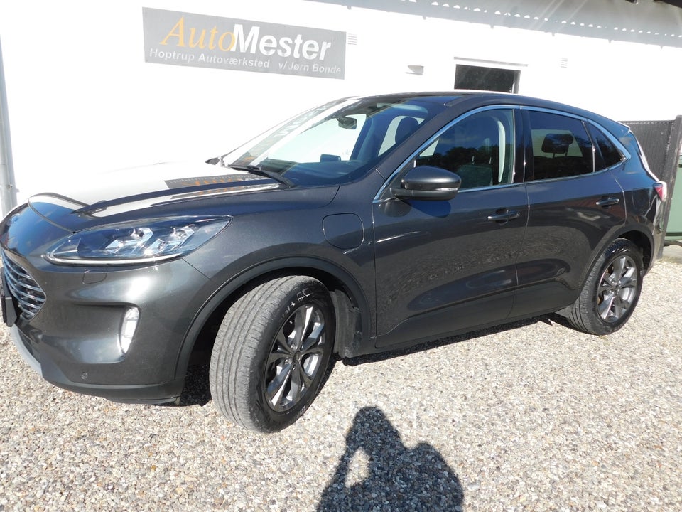 Ford Kuga 2,5 PHEV Titanium X CVT 5d