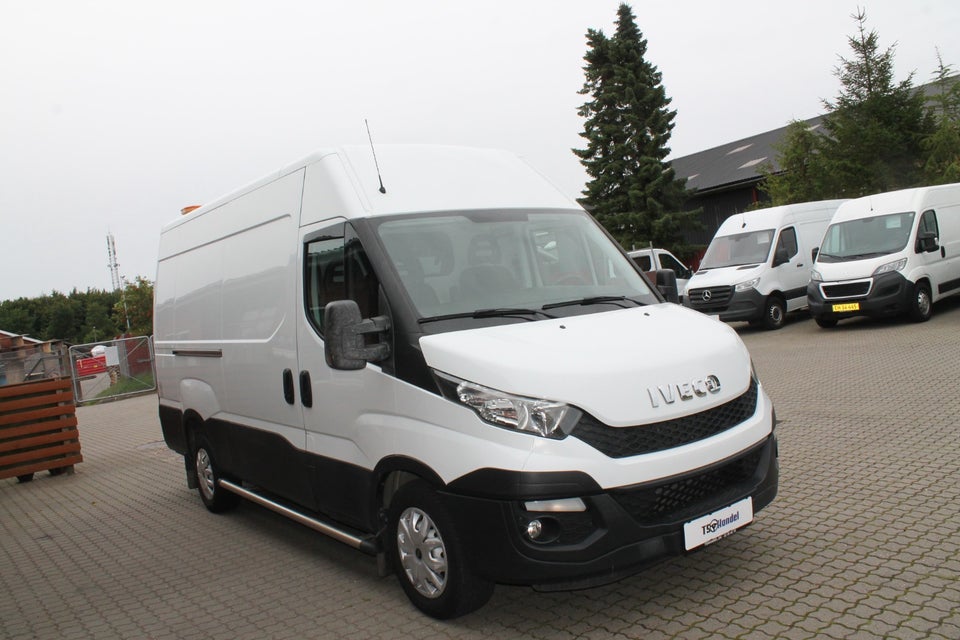 Iveco Daily 2,3 35S15 12m³ Van