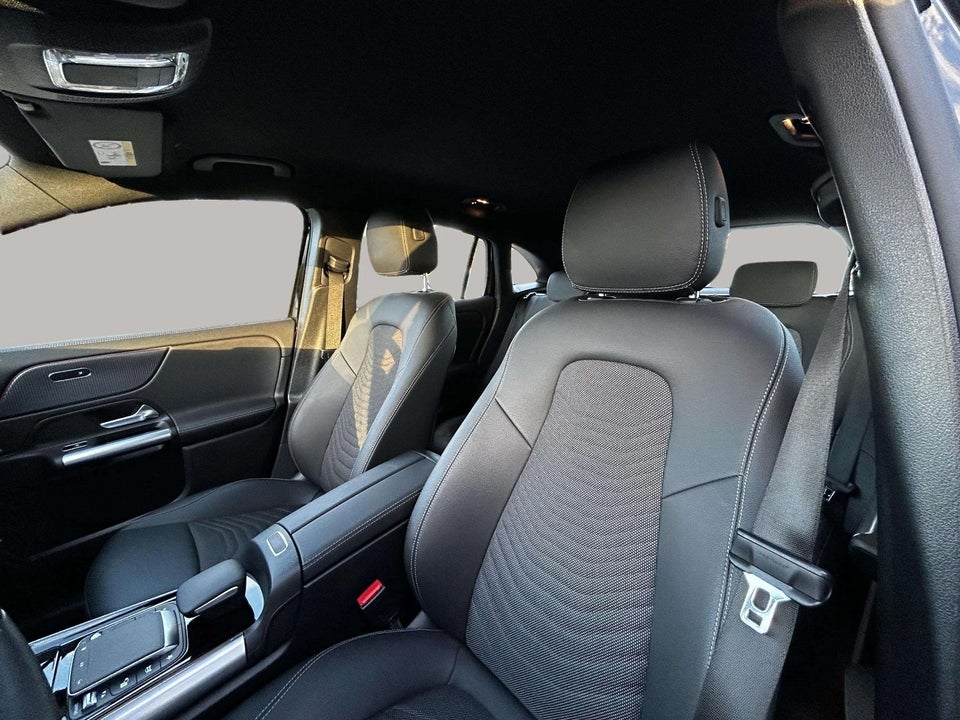 Mercedes EQA250+ Progressive 5d