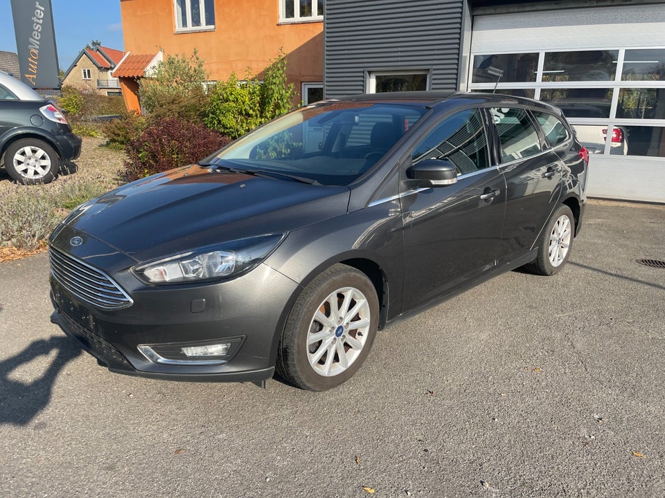 Ford Focus 1,5 SCTi 150 Titanium stc. 5d