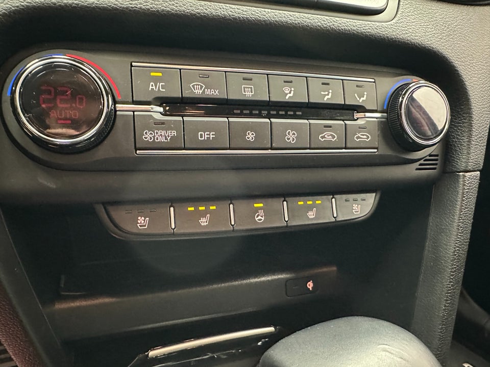 Kia Ceed 1,6 PHEV Upgrade SW DCT 5d