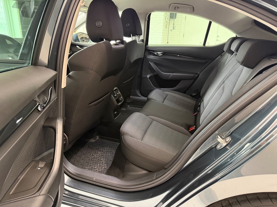 Skoda Octavia 1,0 TSi 110 Ambition First Edition 5d