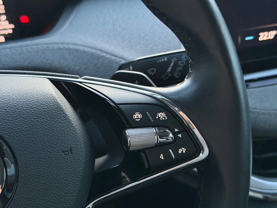 Skoda Enyaq 80 iV Loft 5d