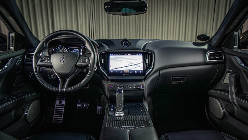 Maserati Ghibli 2,0 Hybrid GranSport aut. 4d