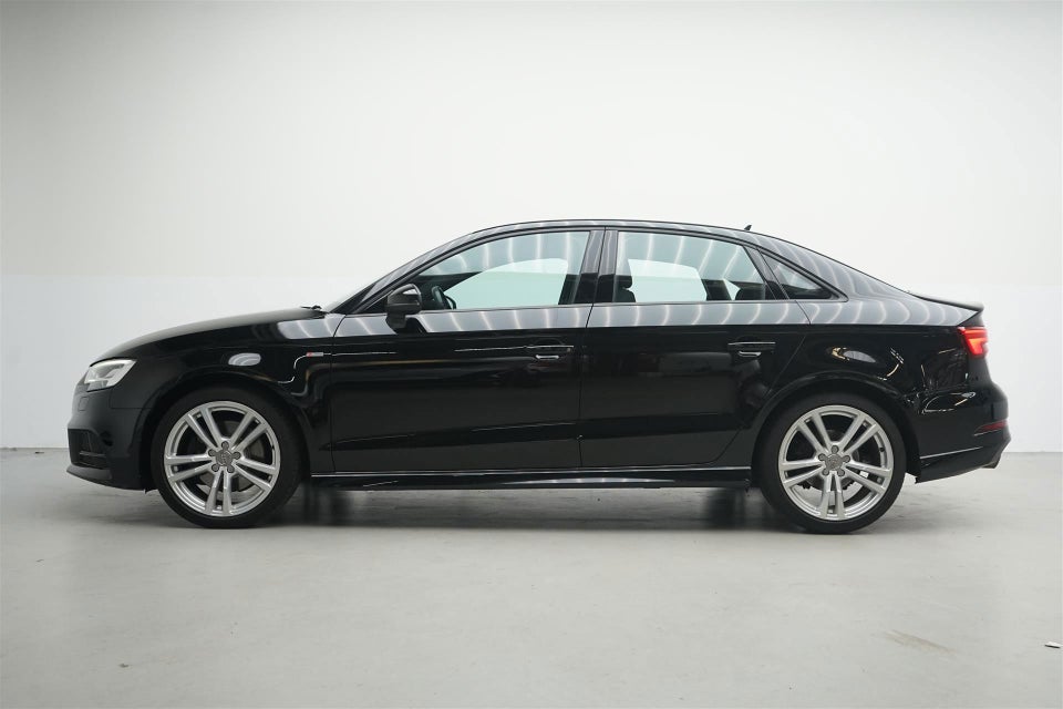 Audi A3 35 TDi Sport Limited S-tr. 4d