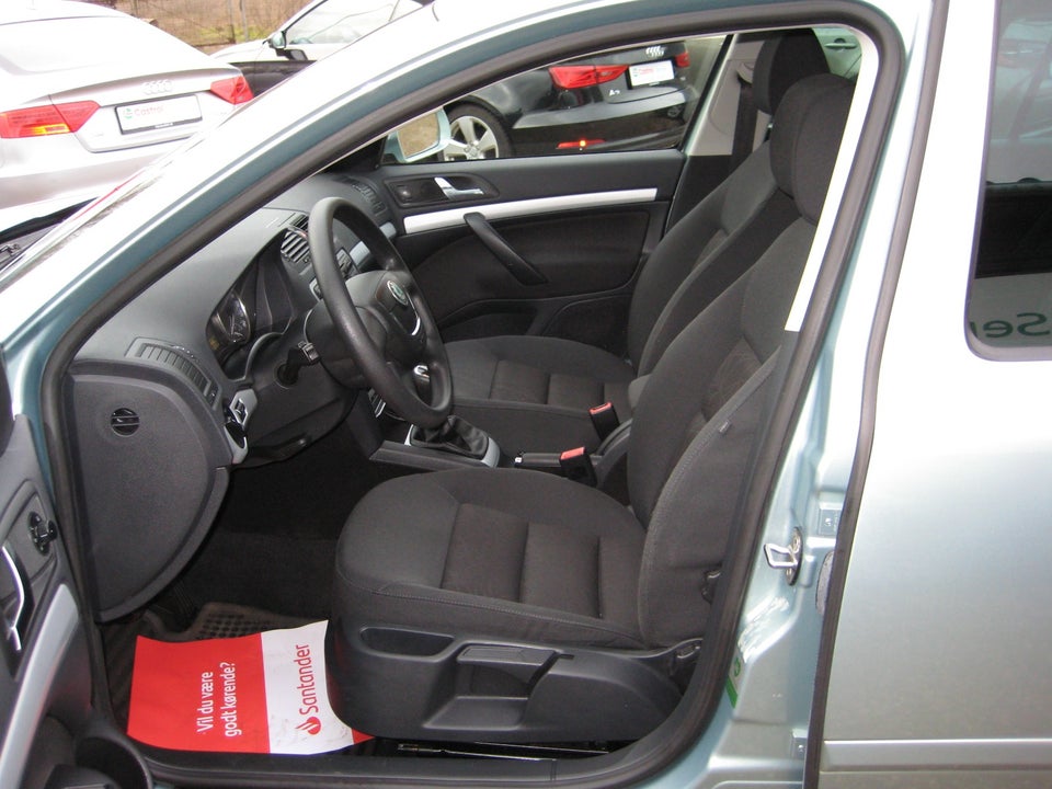 Skoda Octavia 1,2 TSi 105 Ambiente Combi 5d