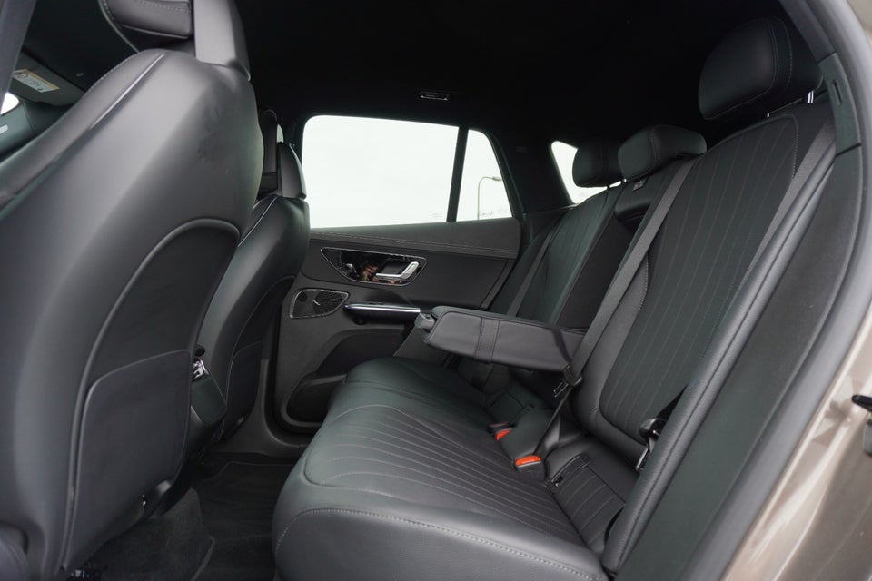 Mercedes EQE350 SUV AMG Line 4Matic 5d