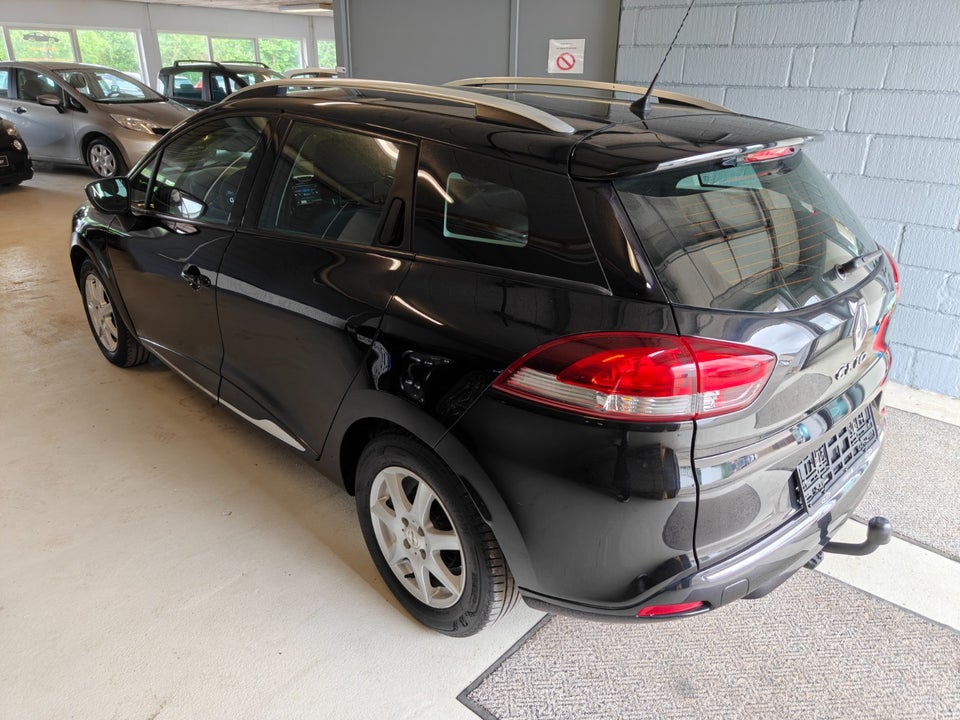 Renault Clio IV 0,9 TCe 90 Formula Edition Sport Tourer 5d