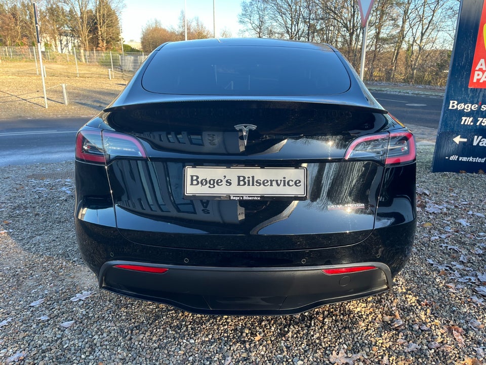 Tesla Model Y Performance AWD 5d
