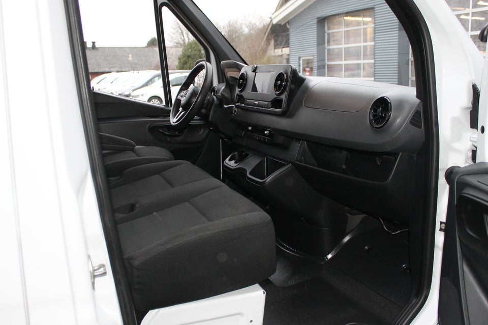 Mercedes Sprinter 316 2,2 CDi A2 Kassevogn aut. RWD