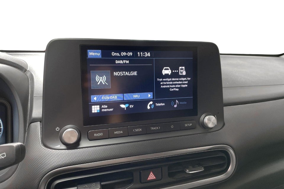 Hyundai Kona 64 EV Essential 5d