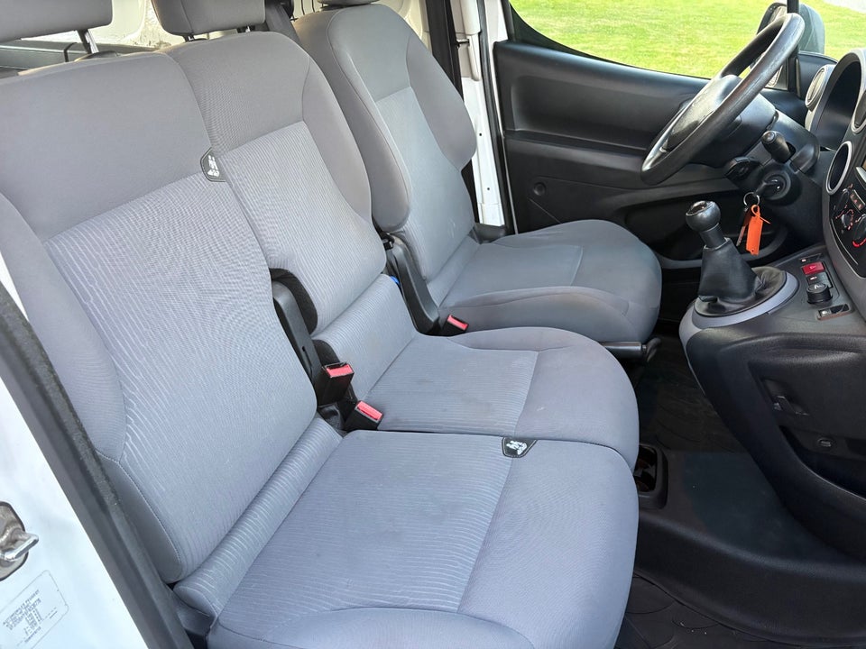 Peugeot Partner 1,6 BlueHDi 100 L1 Flex Van 5d