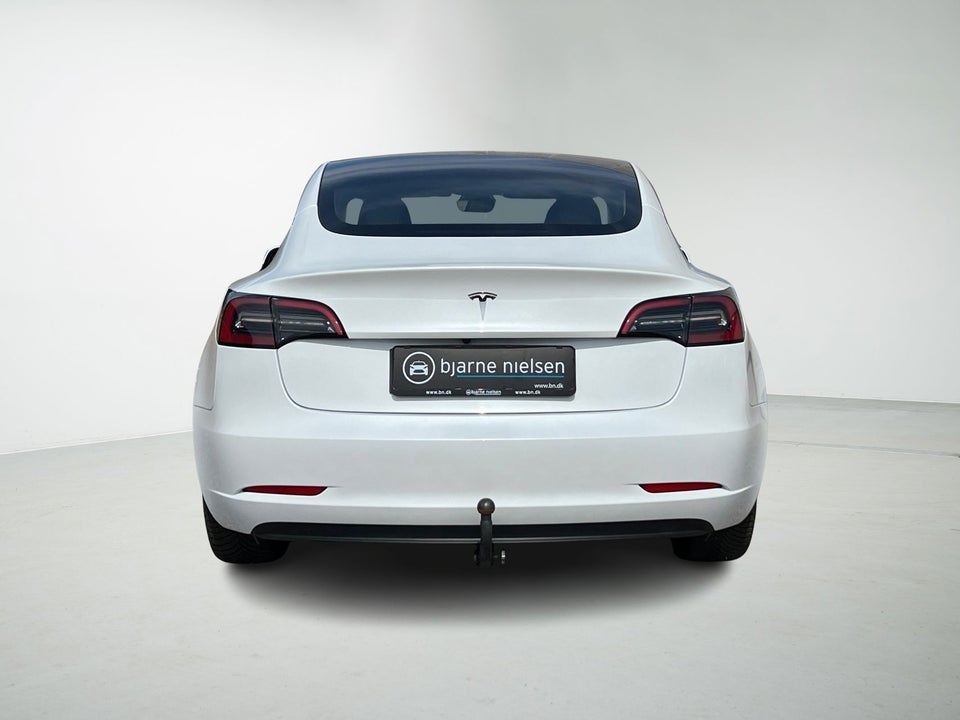 Tesla Model 3 Standard Range+ RWD 4d