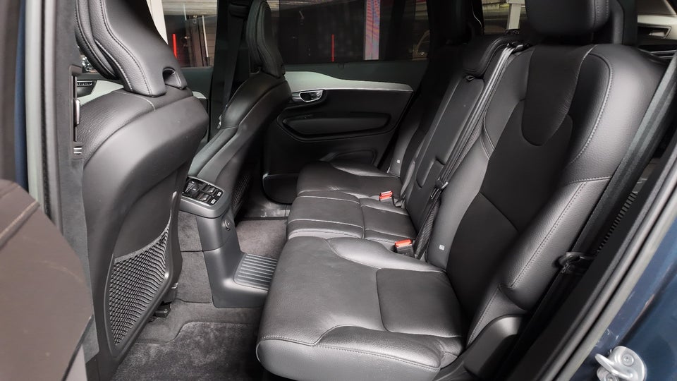 Volvo XC90 2,0 T8 ReCharge Ultimate Dark aut. AWD 7prs 5d