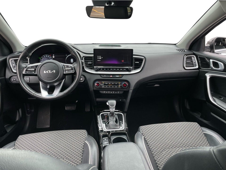 Kia Ceed 1,6 PHEV Upgrade Premium SW DCT 5d