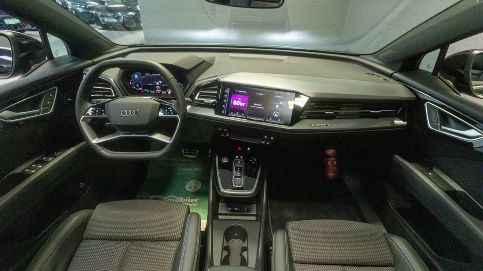 Audi Q4 e-tron 45 S-line 5d