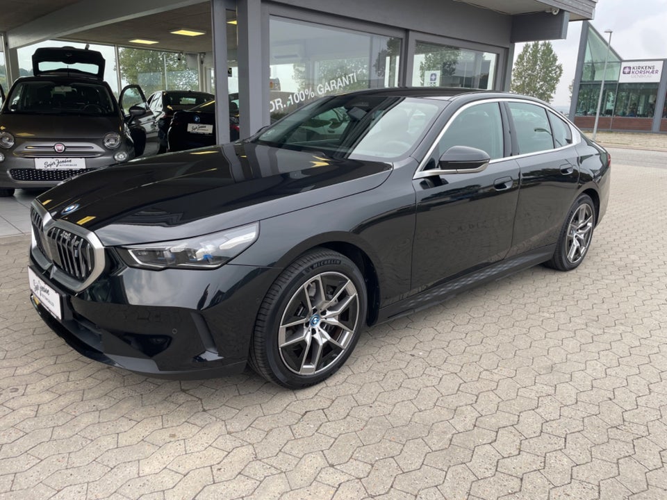 BMW i5 eDrive40 Sport Line 4d