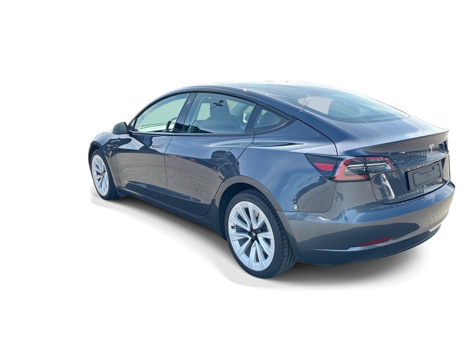 Tesla Model 3 Long Range AWD 4d
