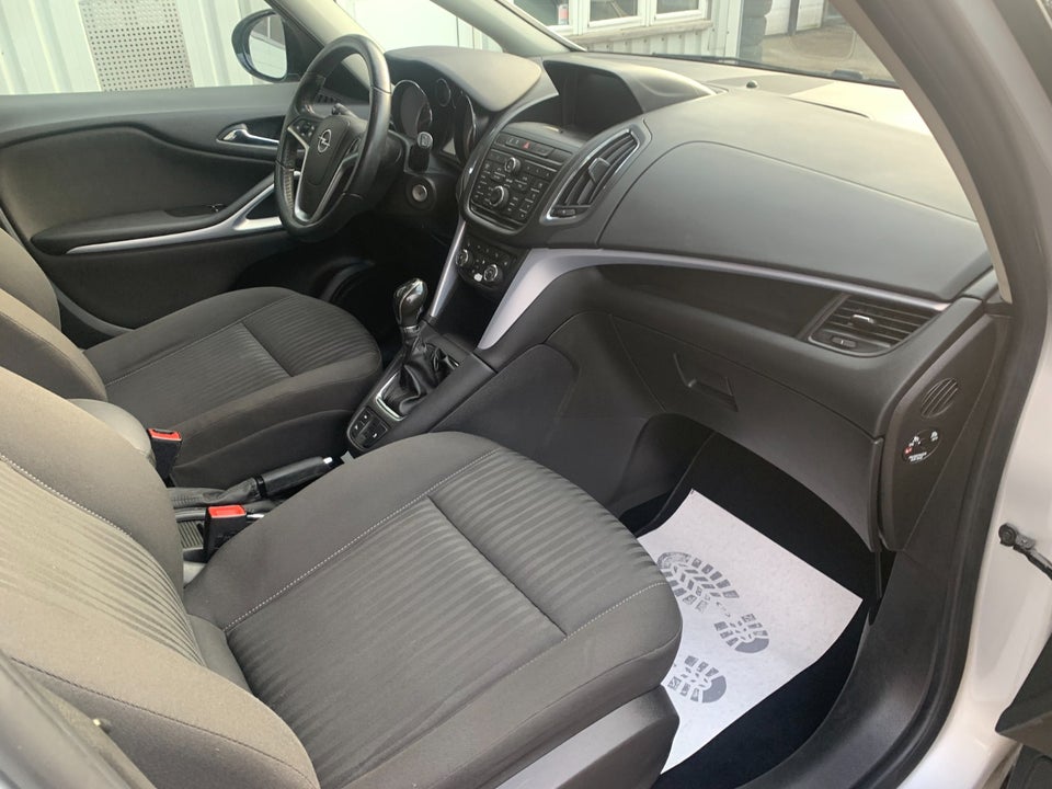 Opel Zafira Tourer 1,4 T 140 Enjoy eco 7prs 5d