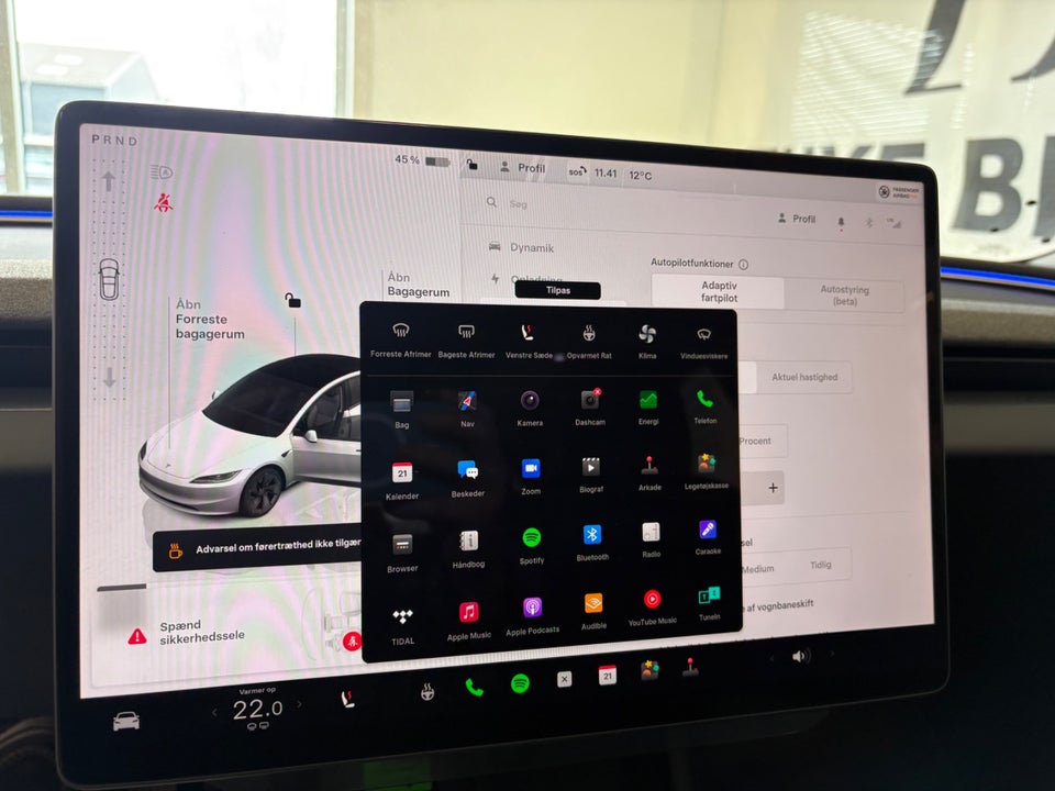 Tesla Model 3 RWD 4d