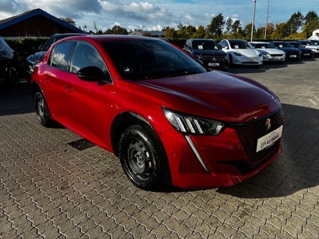 Peugeot e-208 50 GT 5d
