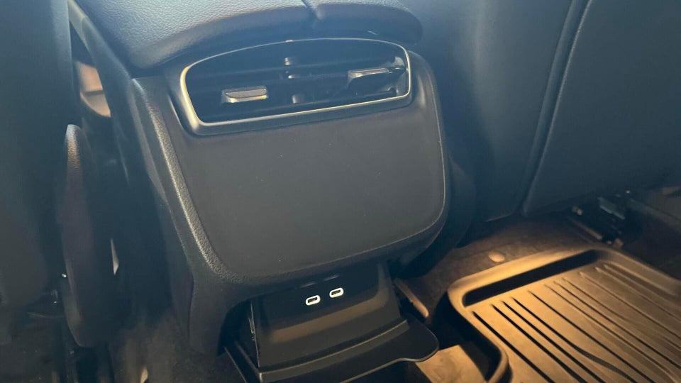 Mercedes EQE350 4d