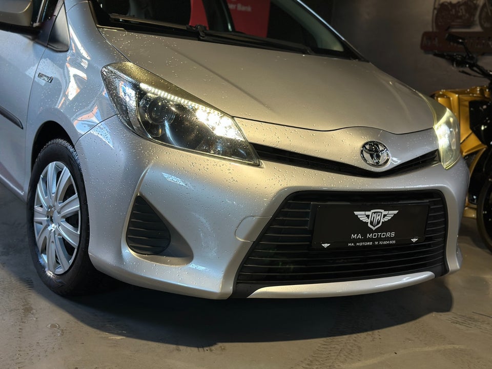 Toyota Yaris 1,5 Hybrid H2 Touch CVT 5d