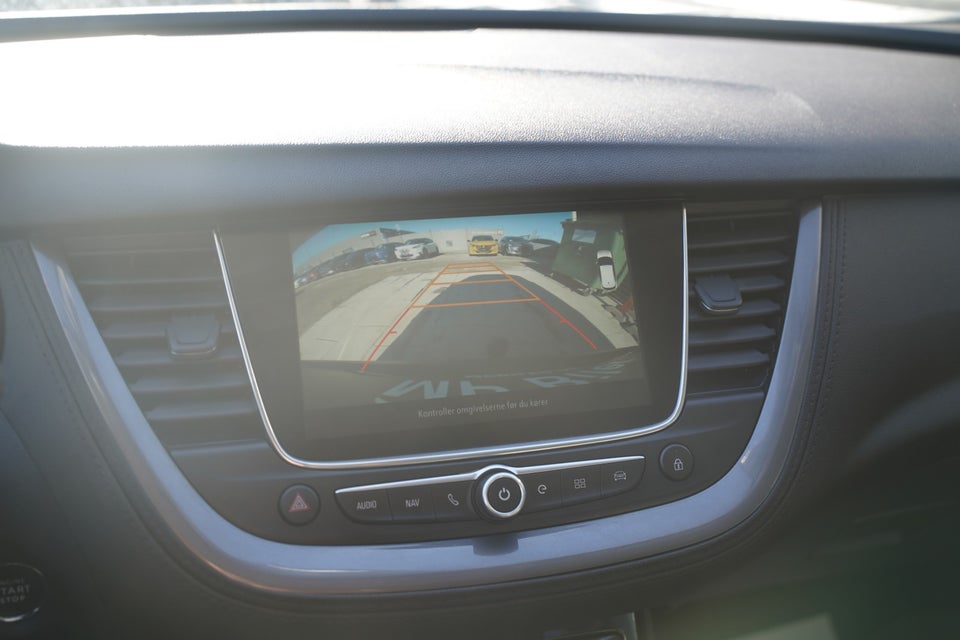 Opel Grandland X 1,6 Hybrid Ultimate aut. 5d