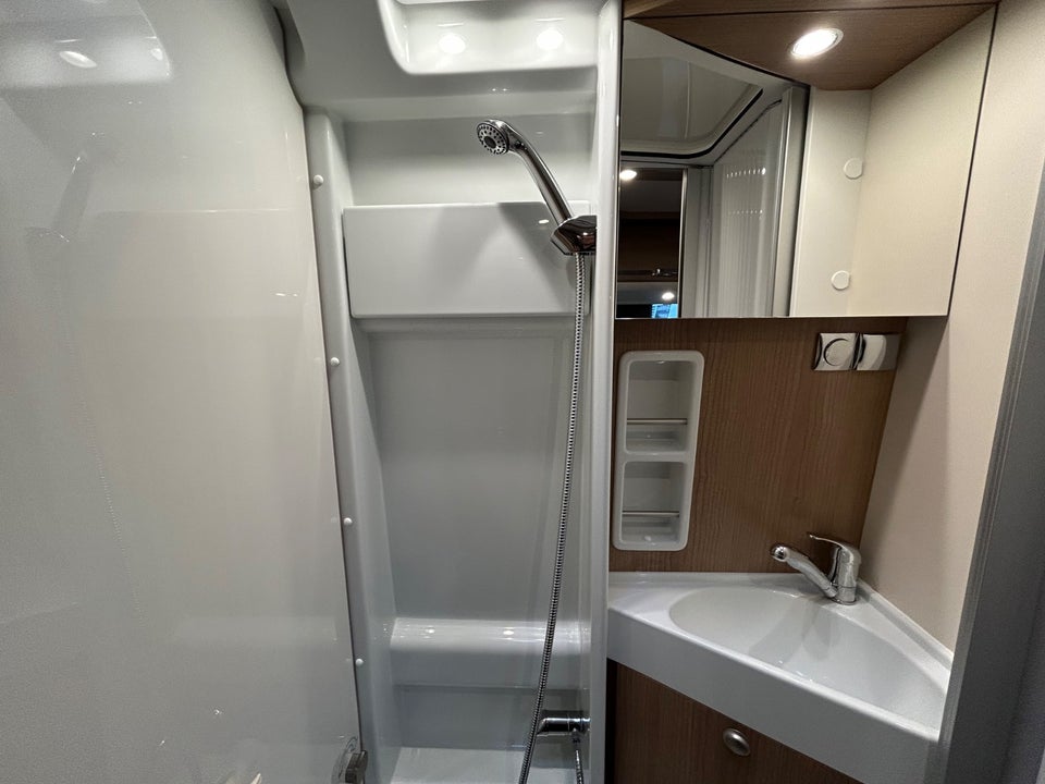 Fiat Carthago 2,2 Malibu 640 LE aut. 3d