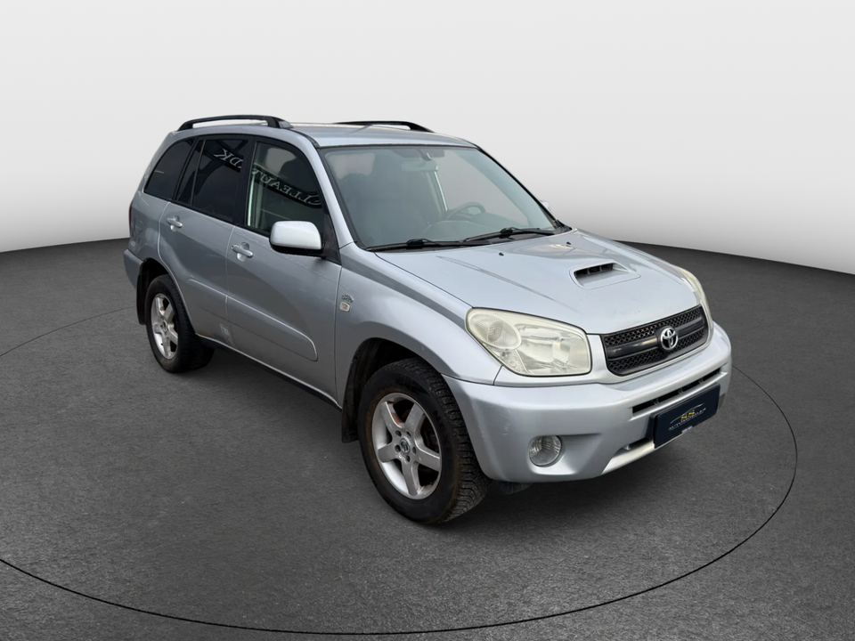 Toyota RAV4 2,0 D-4D 4x4 Van 5d