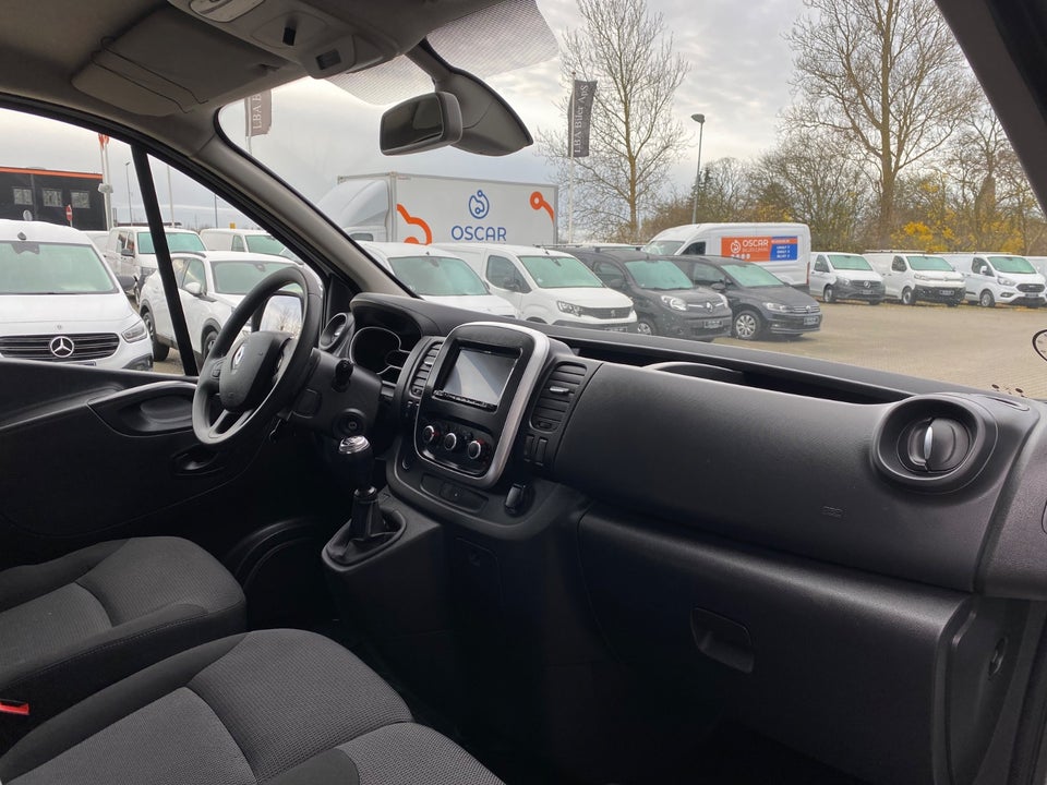 Renault Trafic T29 2,0 dCi 145 L2H1