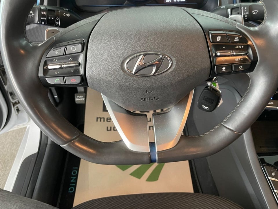 Hyundai Ioniq 1,6 PHEV Trend DCT 5d