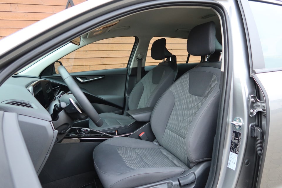 Kia e-Niro 64 Edition 5d