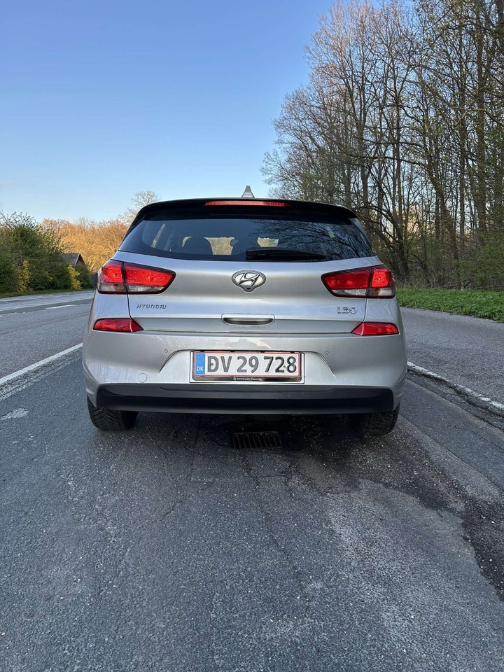 Hyundai i30 1,4 T-GDi Trend DCT 5d