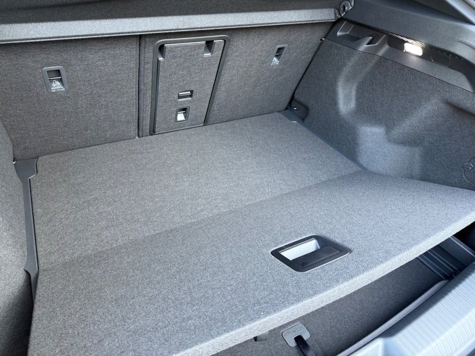 Cupra Tavascan 77 Immersive 5d