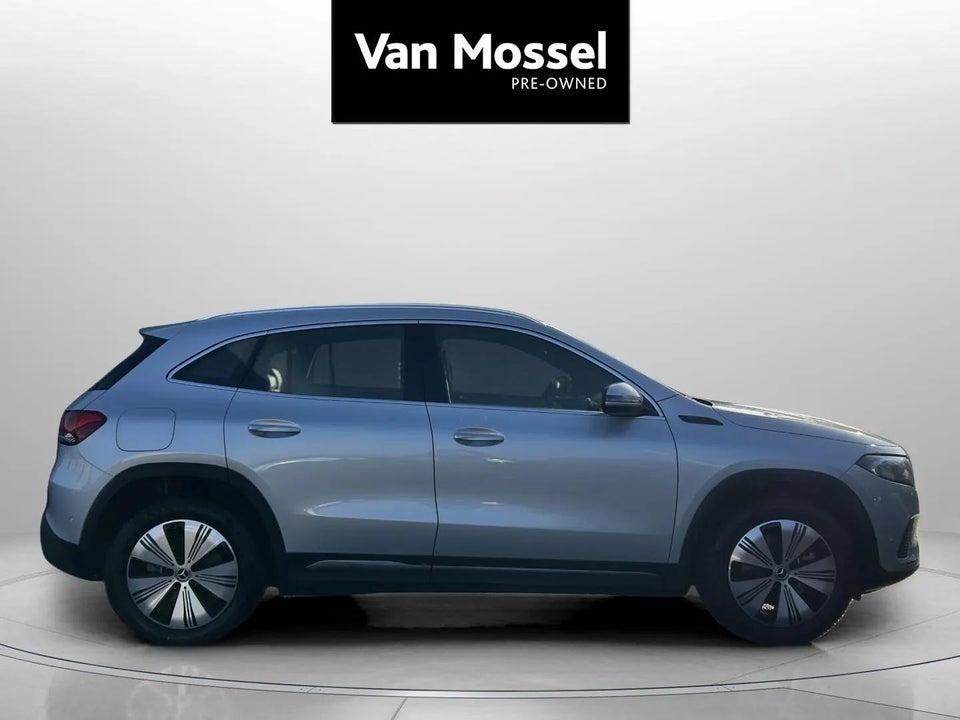 Mercedes EQA250 Progressive 5d