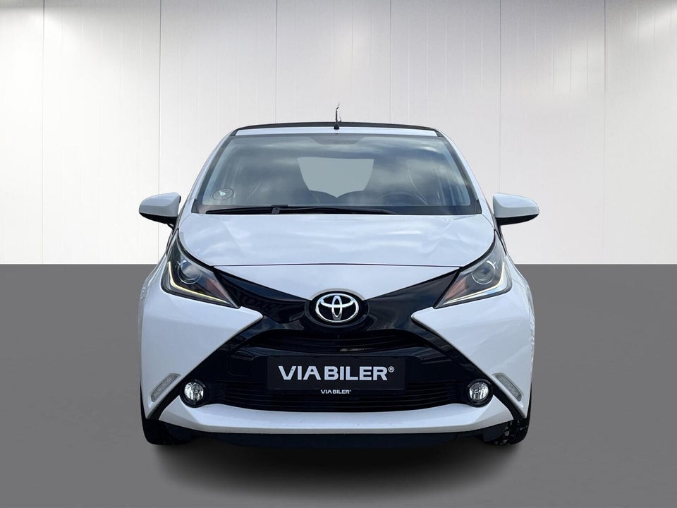 Toyota Aygo 1,0 VVT-i x-sky 5d